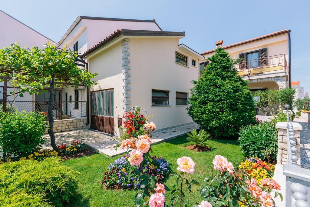 Andela Apartment Póla Szoba fotó